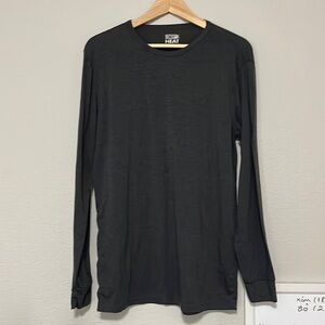 32•HEAT LONG SLEEVE SHIRT